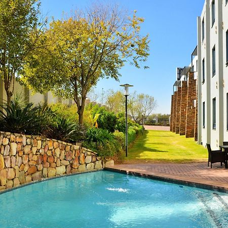 Premier Hotel Midrand Ngoại thất bức ảnh